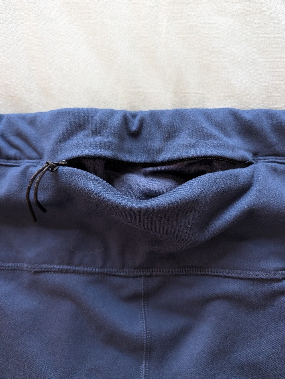 Women's Rabbit Active Wear Shorts SZ M/L - Picture 3 of 6